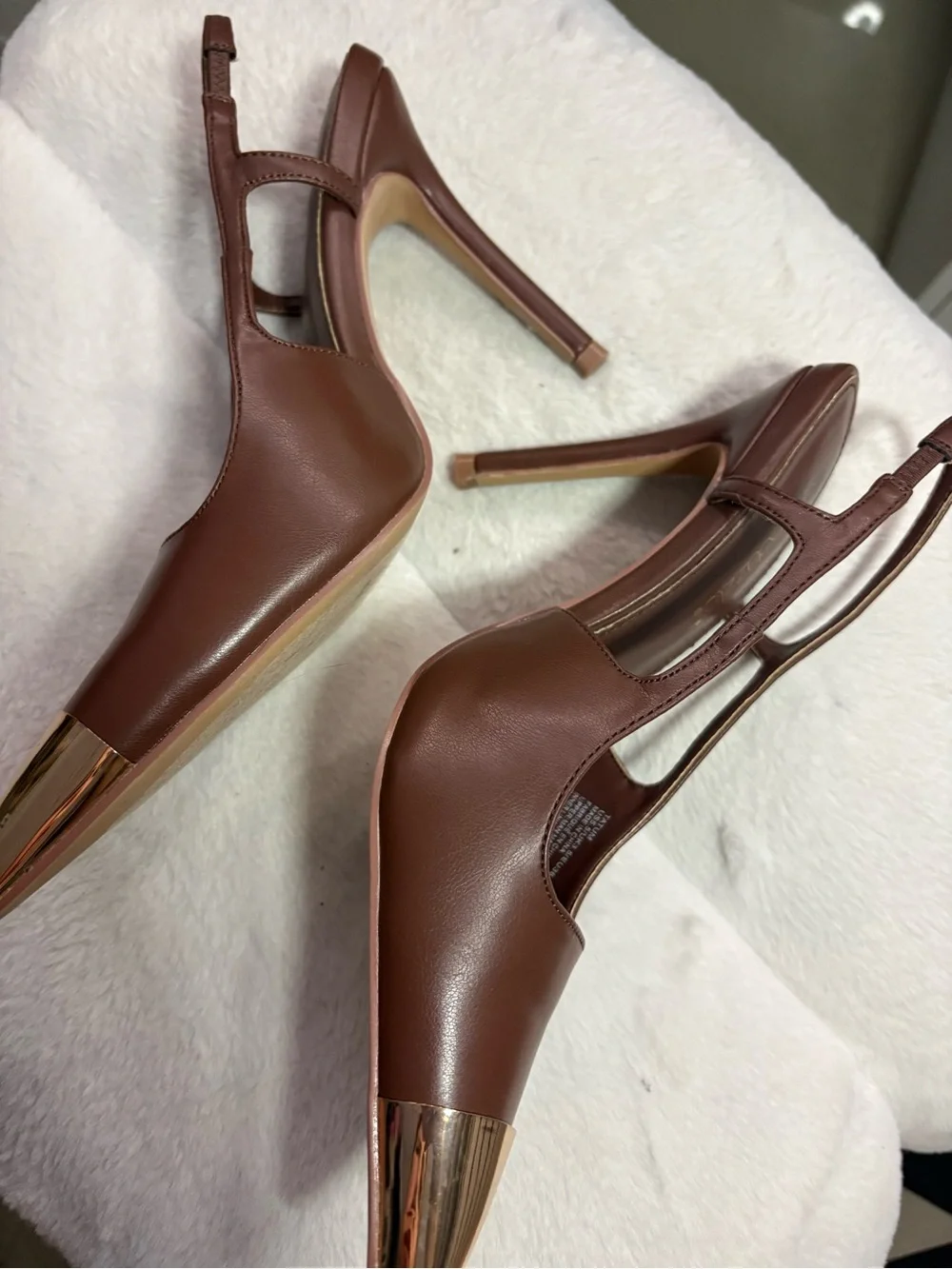 Shoe Dazzle Brown Pointed Toe Slingback Pumps with Gold Cap